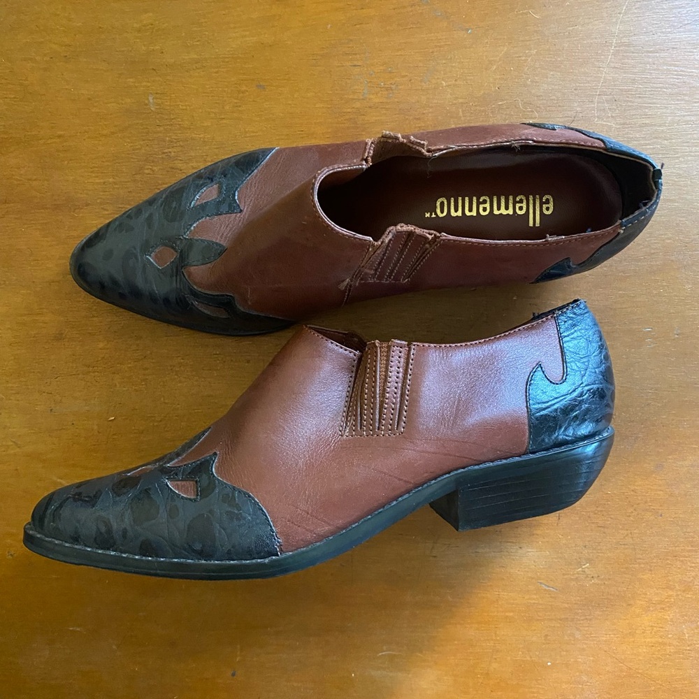 ellemenno Brown and Black Ankle Booties